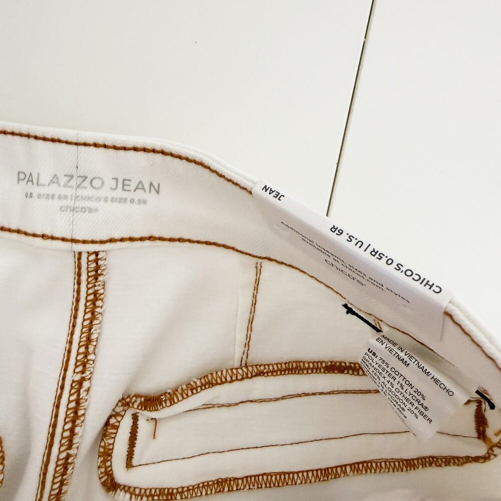 New Chico's Palazzo Wide Leg Jeans White High Rise - 0.5 (US 6) - Picture 7 of 10